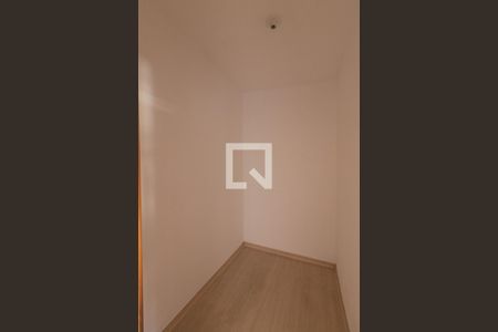Suíte Closet de casa à venda com 3 quartos, 200m² em Novo Glória, Belo Horizonte
