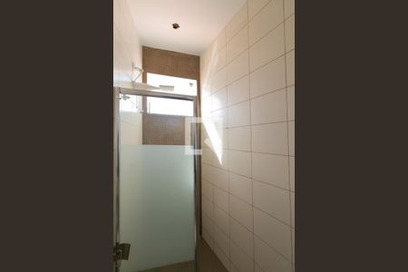 Banheiro Suíte de casa à venda com 3 quartos, 200m² em Novo Glória, Belo Horizonte