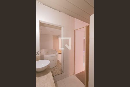 Porão de casa à venda com 3 quartos, 200m² em Novo Glória, Belo Horizonte