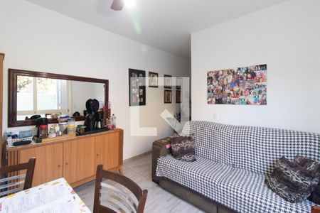 Sala de apartamento à venda com 2 quartos, 70m² em Cristal, Porto Alegre