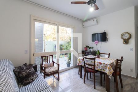 Sala de apartamento à venda com 2 quartos, 70m² em Cristal, Porto Alegre