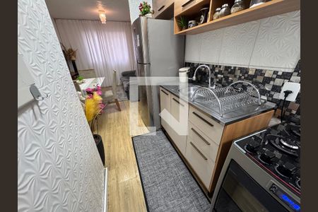 Cozinha de apartamento à venda com 2 quartos, 46m² em Santos Dumont, São Leopoldo