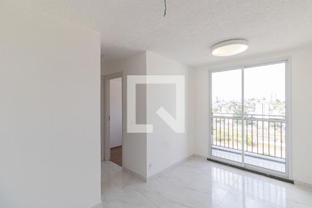 Sala/Cozinha de apartamento para alugar com 2 quartos, 42m² em Jardim America da Penha, São Paulo