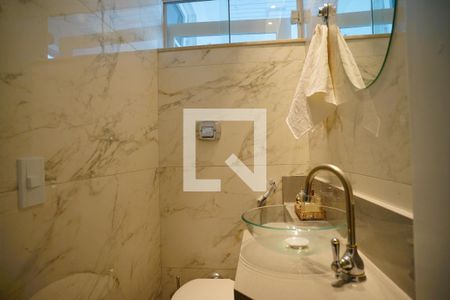 Lavabo de apartamento à venda com 3 quartos, 210m² em Icaraí, Niterói