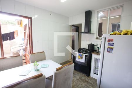 Cozinha de casa à venda com 3 quartos, 90m² em Taquara, Rio de Janeiro