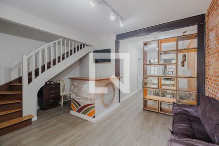 Sala de casa para alugar com 2 quartos, 140m² em Pinheiros, São Paulo