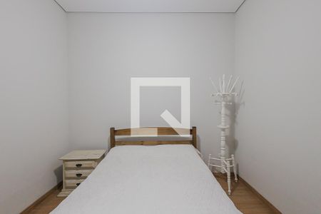 Quarto 1 de casa para alugar com 2 quartos, 140m² em Pinheiros, São Paulo