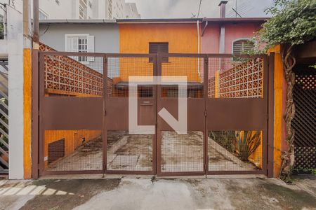 Fachada de casa para alugar com 2 quartos, 140m² em Pinheiros, São Paulo