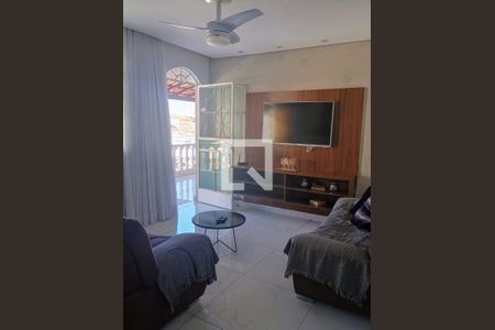 Sala de Estar de casa para alugar com 3 quartos, 180m² em Floramar, Belo Horizonte