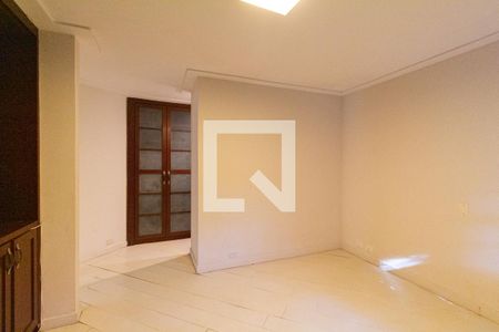 Suíte 1 de casa de condomínio para alugar com 7 quartos, 564m² em Vila Appia Antica, Carapicuíba