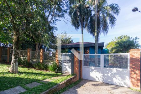 Fachada de casa de condomínio para alugar com 7 quartos, 564m² em Vila Appia Antica, Carapicuíba