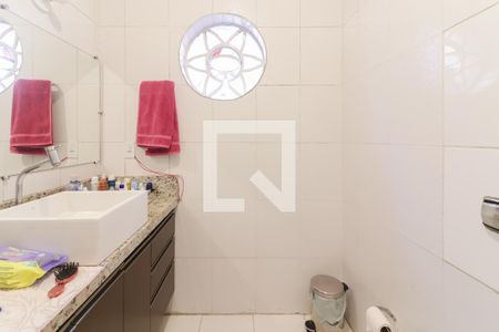 Banheiro da Suite de casa à venda com 3 quartos, 147m² em Jardim Jussara, São Paulo