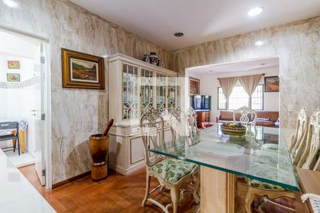 Sala de casa à venda com 3 quartos, 220m² em Perdizes, São Paulo