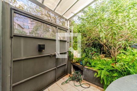 Garagem de casa à venda com 3 quartos, 220m² em Perdizes, São Paulo