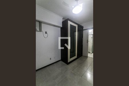 Quarto 3 de apartamento para alugar com 3 quartos, 70m² em Imbuí, Salvador