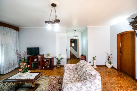 Sala de casa à venda com 3 quartos, 233m² em Vila Carrão, São Paulo