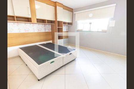 Quarto de casa para alugar com 1 quarto, 130m² em Vila Invernada, São Paulo