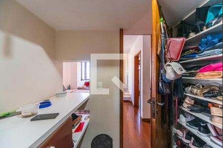 Closet do Quarto 2 de apartamento à venda com 2 quartos, 145m² em Vila Bastos, Santo André