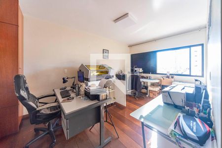 Escritório de apartamento para alugar com 2 quartos, 145m² em Vila Bastos, Santo André