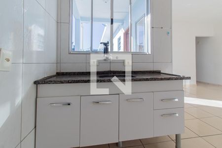 Cozinha de casa para alugar com 2 quartos, 70m² em Cidade Líder, São Paulo