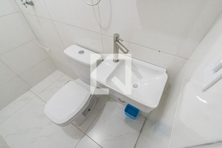 Banheiro de apartamento para alugar com 1 quarto, 27m² em Ipiranga, São Paulo
