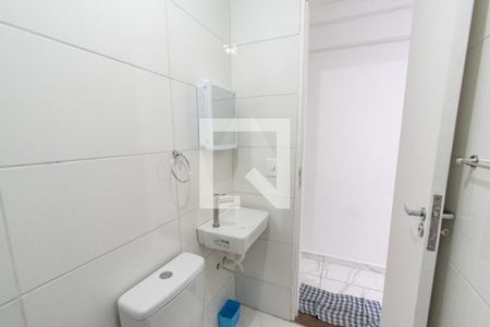 Banheiro de apartamento para alugar com 1 quarto, 27m² em Ipiranga, São Paulo