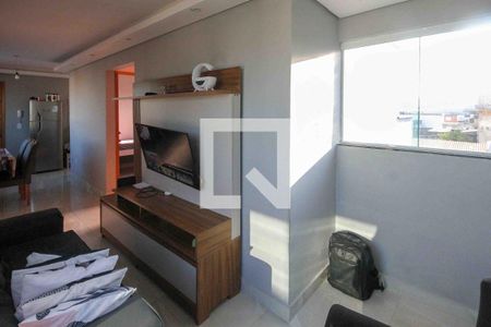 Sala de apartamento para alugar com 2 quartos, 42m² em Parque Independencia, São Paulo