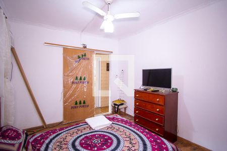 Suíte de casa para alugar com 1 quarto, 340m² em Ze Garoto, São Gonçalo