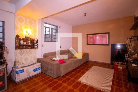 Sala de casa para alugar com 1 quarto, 340m² em Ze Garoto, São Gonçalo