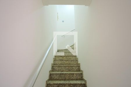 Escada de casa de condomínio à venda com 2 quartos, 55m² em Vila Matilde, São Paulo