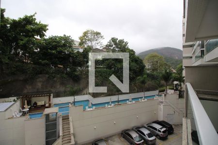 Sala - Vista de apartamento para alugar com 3 quartos, 92m² em Freguesia (jacarepaguá), Rio de Janeiro