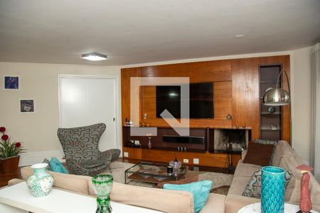 Sala de apartamento à venda com 3 quartos, 220m² em Santo Amaro, São Paulo