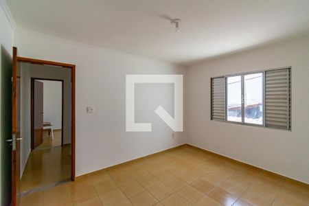Quarto 2 de casa para alugar com 2 quartos, 90m² em Vila Campestre, São Paulo