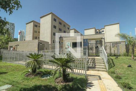 Fachada de apartamento à venda com 2 quartos, 42m² em Jardim Carvalho, Porto Alegre