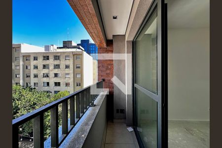 Sacada de kitnet/studio à venda com 0 quarto, 25m² em Vila Cordeiro, São Paulo