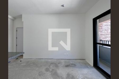 Quarto de kitnet/studio à venda com 0 quarto, 25m² em Vila Cordeiro, São Paulo