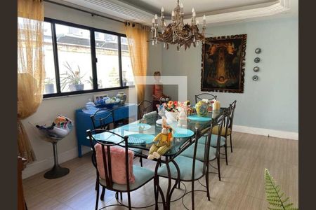 Casa à venda com 4 quartos, 600m² em Barra da Tijuca, Rio de Janeiro