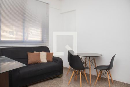 Sala de apartamento à venda com 1 quarto, 48m² em Funcionários, Belo Horizonte