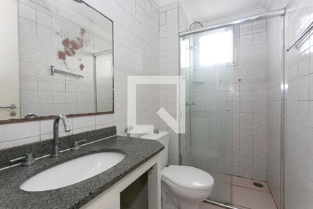 Banheiro Social de apartamento à venda com 3 quartos, 68m² em Penha de França, São Paulo