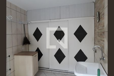 Lavanderia de casa à venda com 3 quartos, 145m² em Bairro dos Casa, São Bernardo do Campo