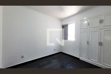 Quarto1 de apartamento à venda com 2 quartos, 75m² em Jardim Chapadão, Campinas