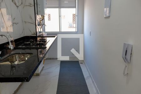 Cozinha de apartamento para alugar com 2 quartos, 45m² em Padroeira, Osasco