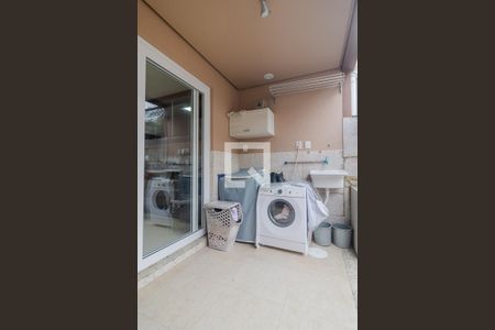 Área de Serviço de casa à venda com 2 quartos, 96m² em Guarujá, Porto Alegre