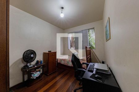 Apartamento à venda com 4 quartos, 130m² em Santo Antônio, Belo Horizonte
