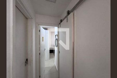 Corredor de apartamento à venda com 3 quartos, 126m² em Recreio dos Bandeirantes, Rio de Janeiro