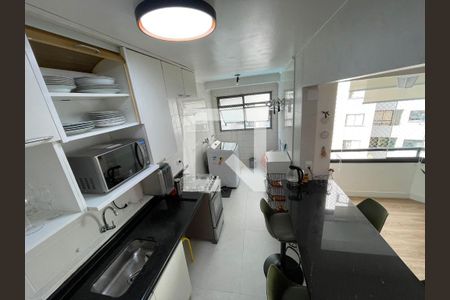 Cozinha de apartamento à venda com 2 quartos, 70m² em Vila Rosalia, Guarulhos