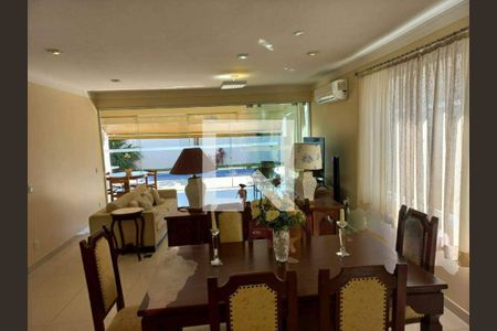 Casa de Condomínio à venda com 3 quartos, 284m² em Swiss Park, Campinas