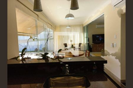 Casa de Condomínio à venda com 3 quartos, 284m² em Swiss Park, Campinas