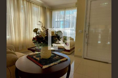 Casa de Condomínio à venda com 3 quartos, 284m² em Swiss Park, Campinas