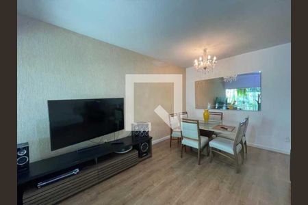 Casa à venda com 4 quartos, 252m² em Jardim Carioca, Rio de Janeiro